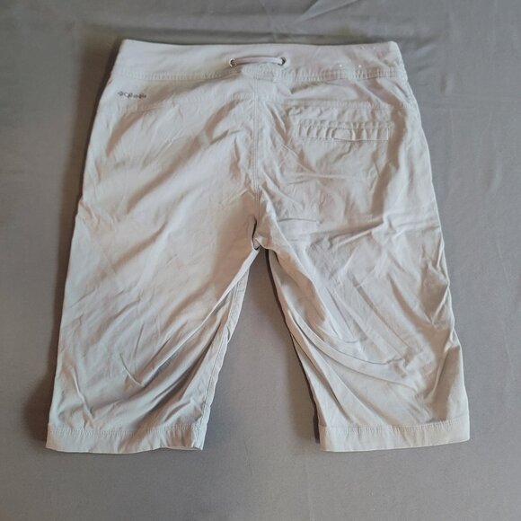 Columbia Shorts Womens 6 Cream Brown Omni-Shield Water & Stain Repellant Outdoor - Picture 9 of 12